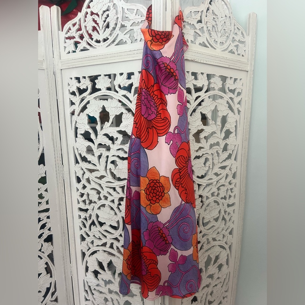 Halter Neck Vintage-like Dress